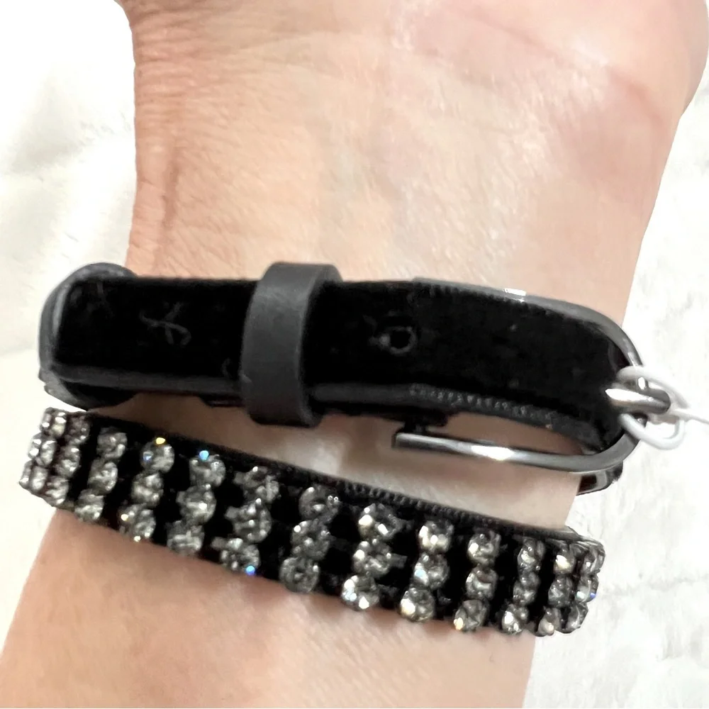 NWT Tory Burch CRYSTAL EMBELLISHED DOUBLE-WRAP VELVET BRACELET -- Black